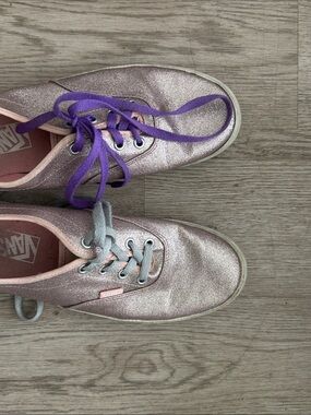 Vans Womens Glitter Rose Gold Low-Top Sneakers (Comes with new laces)
